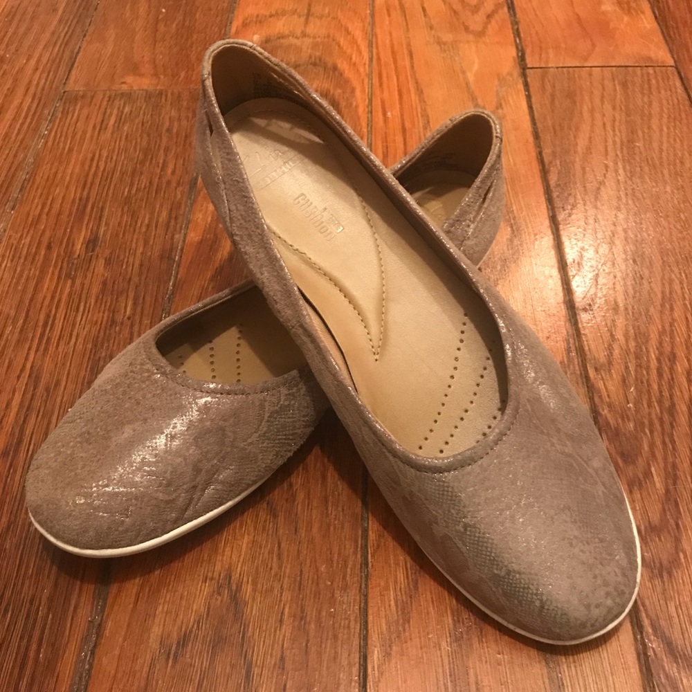 Clarks Gold Snakeskin Flats
